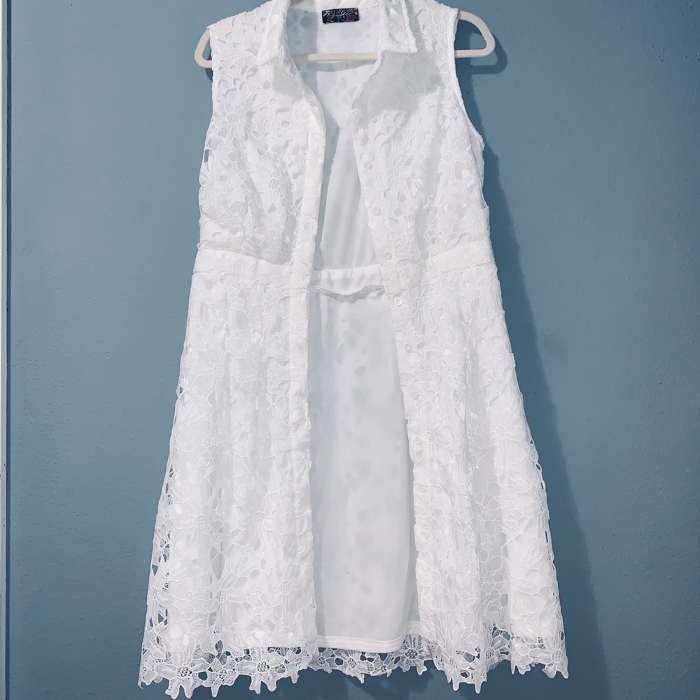 Dress - Picture 2 of 6